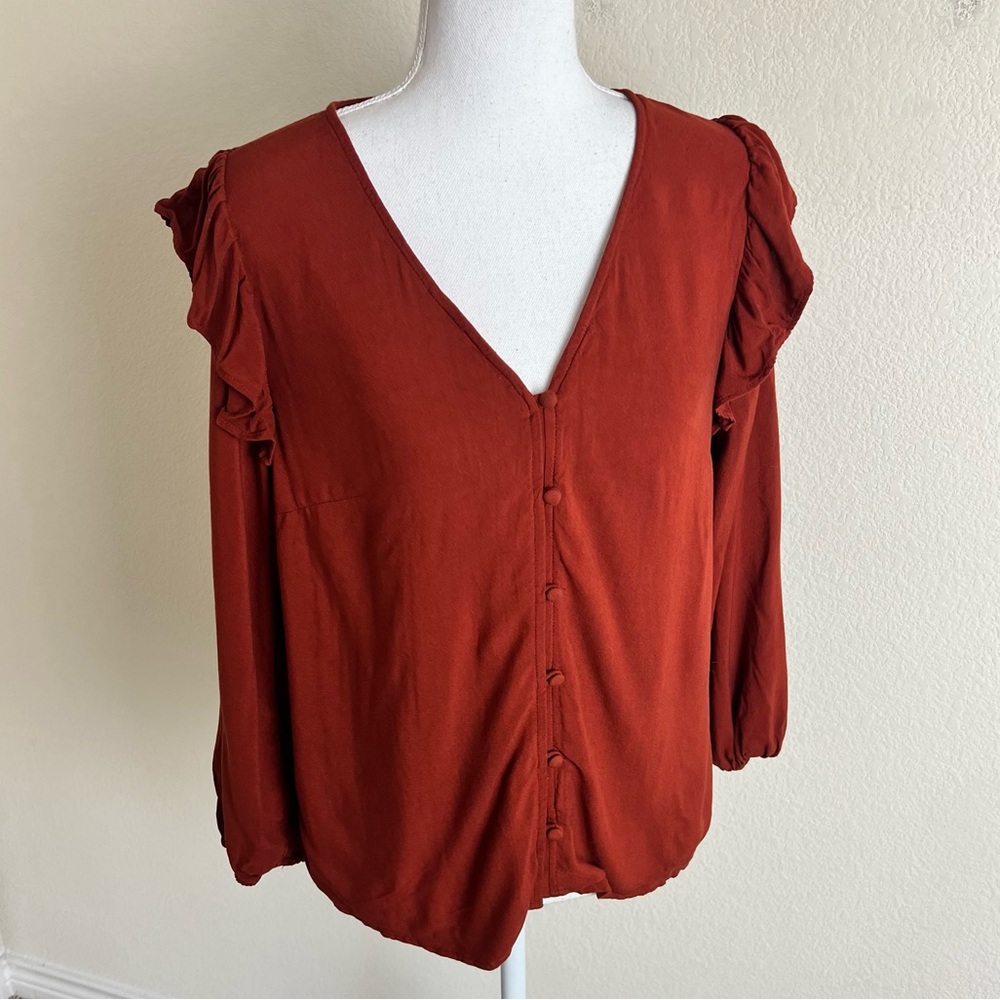 Universal Threads Burnt Orange Ruffle Long Sleeve… - image 4